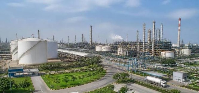 Government Launches ₹3,030 Crore BHAVYA-Rasayan Scheme to Develop Chemical Manufacturing Parks government-launches_1785442820408159589.webp