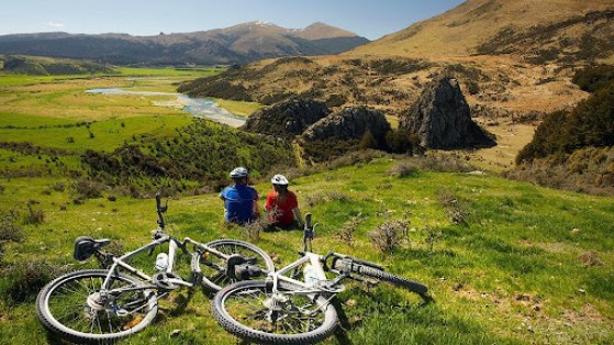 New Zealand's 'Vanished World' of Zealandia: The Alps to Ocean Bike Trail Offers Adventure and Geological Insights