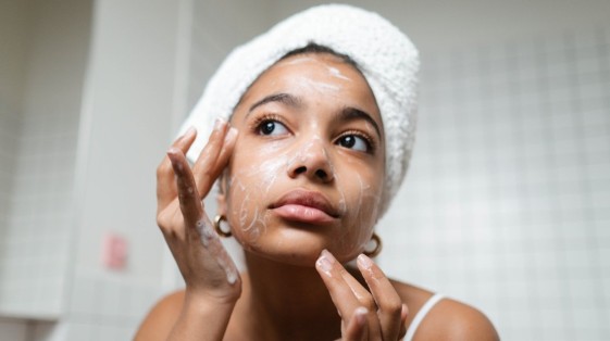 Skincare Routines for Different Skin Types: A Guide to Healthy Skin