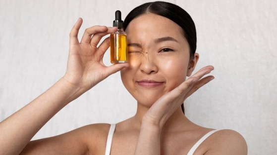 The Evolution of Facial Oils: Why You Should Add Them to Your Routine